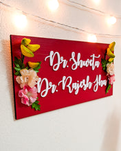 Load image into Gallery viewer, Couple and family wooden name plate with flowers